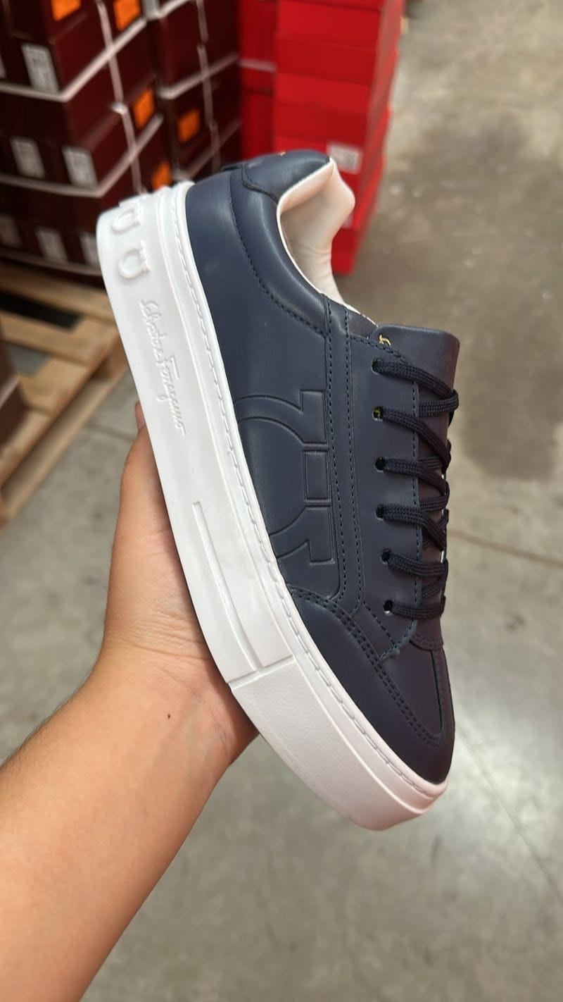 Tenis Ferragamo Gancini Low Top Piel Azul Marino | Sneaker Lujo Hombre